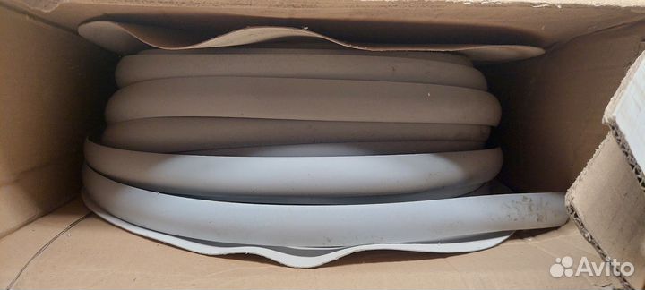 Кромка 32 мм. Т образная врезная без обхвата