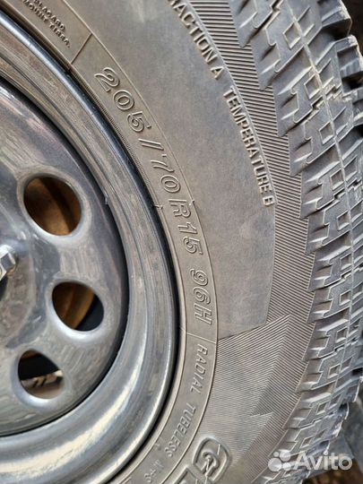 Yokohama Geolandar A/T G015 205/70 R15