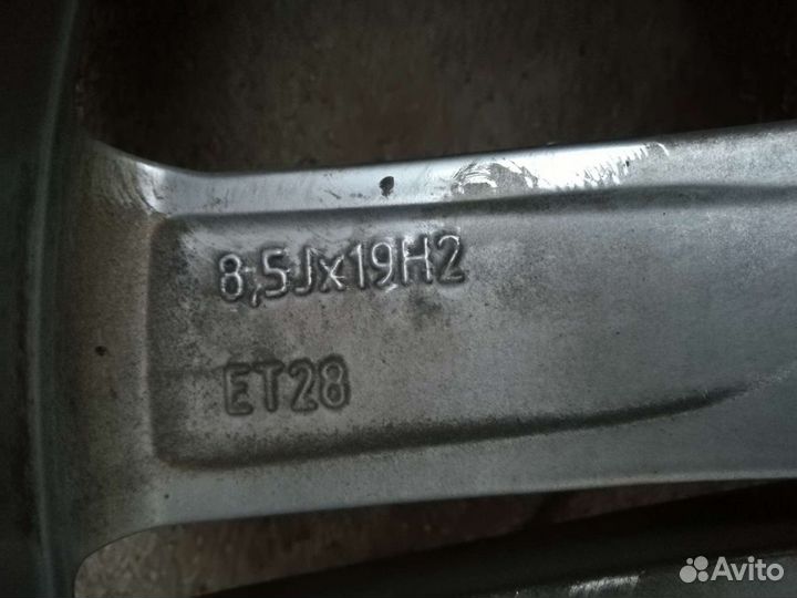 Диск R 19 Volkswagen Touareg. 1 штука