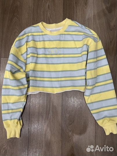 Много вещей для девочки