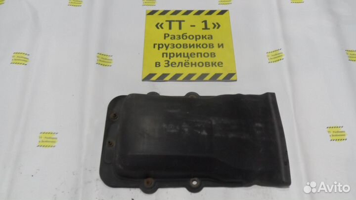 Крышка электро разьемов renault 420.24 6Х2 S premi