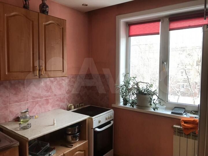 3-к. квартира, 58 м², 2/4 эт.