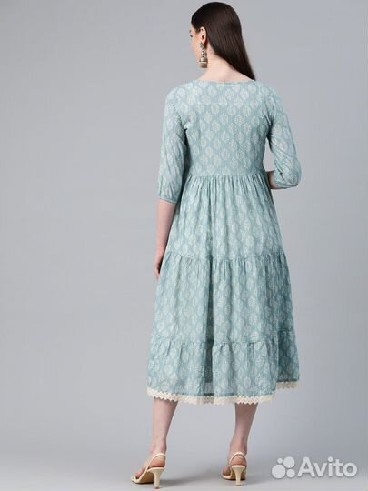 Платье длинное