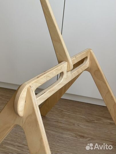 Стойка Жук и Плут Монтессори