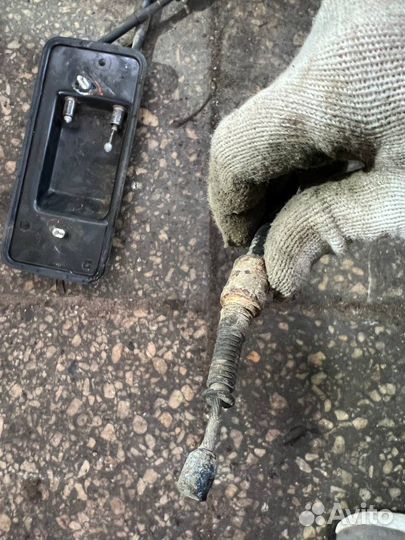 Трос ручника volkswagen passat b5