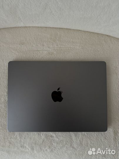 Apple MacBook Pro 14 (M2 Pro 2023) 16 гб, 512 гб