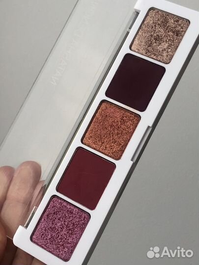 Natasha Denona Cranberry Palette