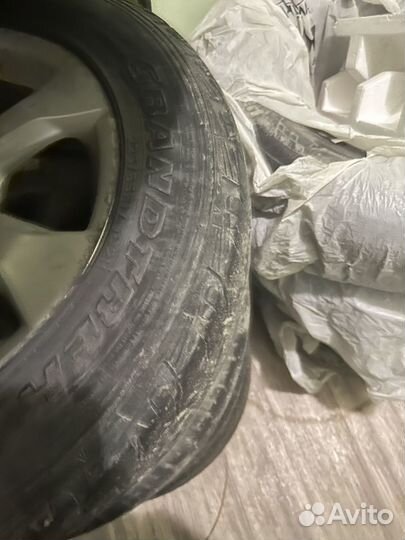 Bridgestone 613V 225/65 R17