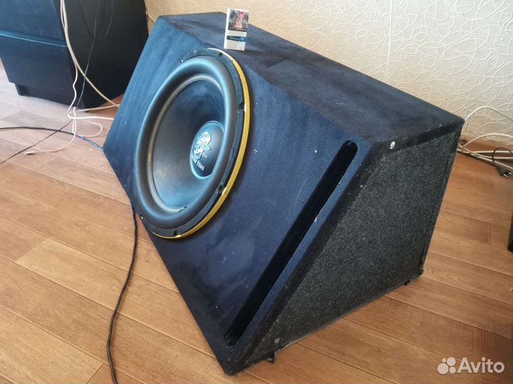 Сабвуфер Ground Zero gzrw 46 SPL (18