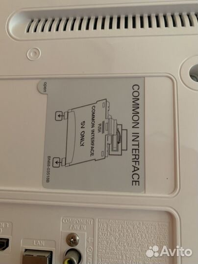 Продаю телевизор samsung SMART tv