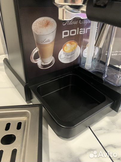 Кофеварка Polaris PCM 1541E