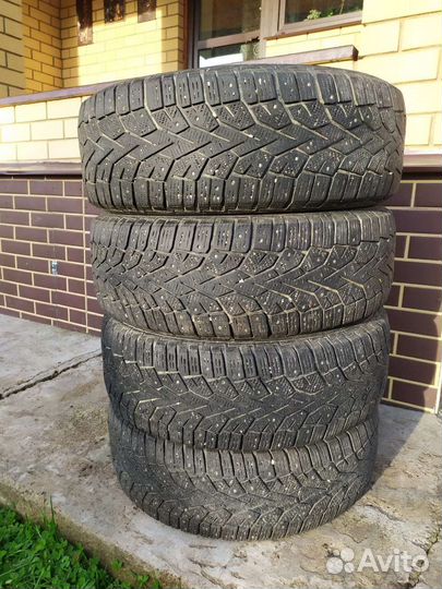 Gislaved NordFrost 100 SUV 215/65 R16 102T