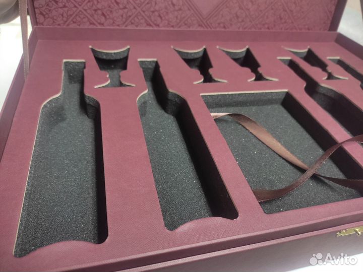 Пакеты, коробки, упаковки, шуберы на заказ