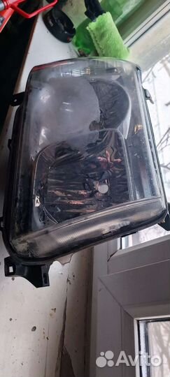 Фара правая Toyota Land Cruiser 100