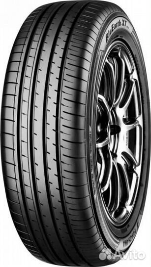 Yokohama BluEarth-XT AE61 225/60 R17 99V