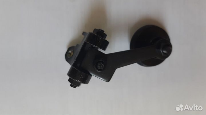 Роликовая лапка для кожи и тяжелых материалов