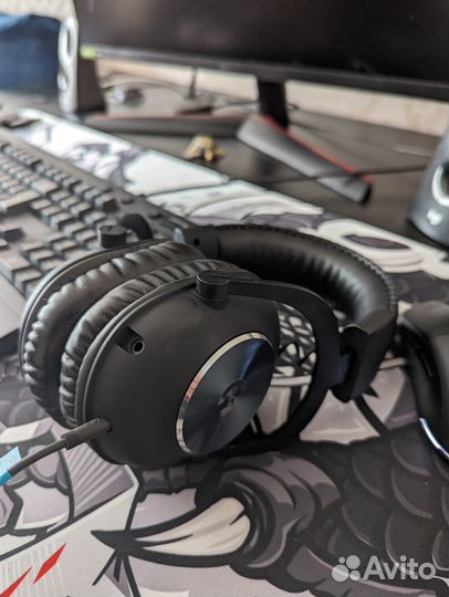 Игровые наушники Logitech G PRO X