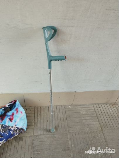 Костыль под локоть