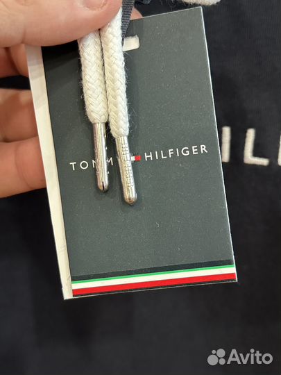 Худи Tommy Hilfiger