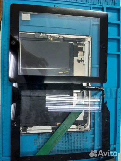 Ремонт техники Apple (смартфоны, часы, наушники)