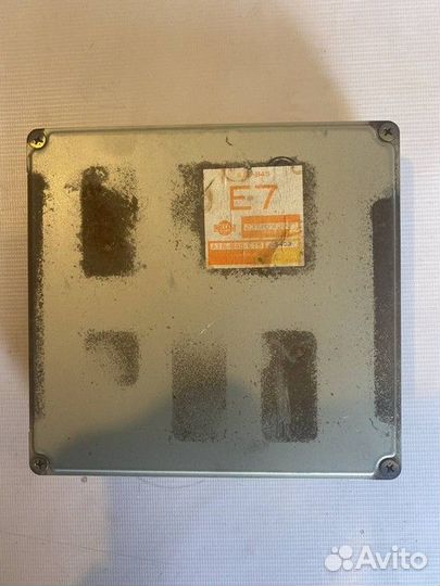 Блок управления двигателем Nissan Maxima