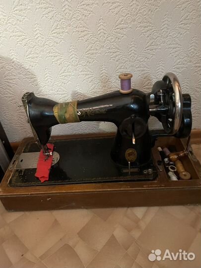 Швейная машина