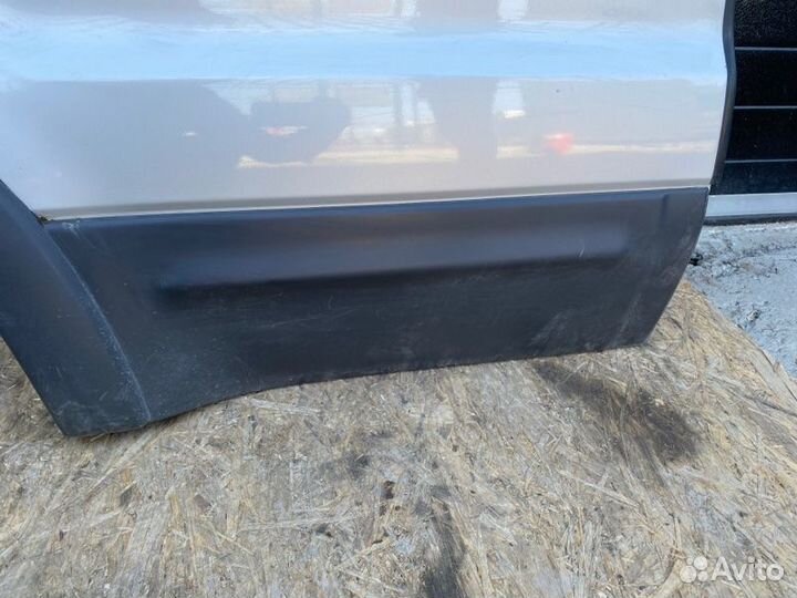 Дверь задняя правая Ford Maverick TM1