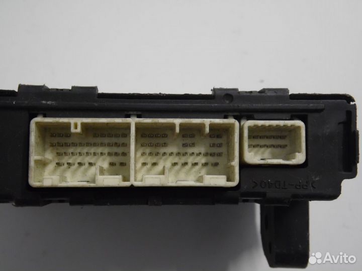 Блок управления климат контролем Лексус IS 200