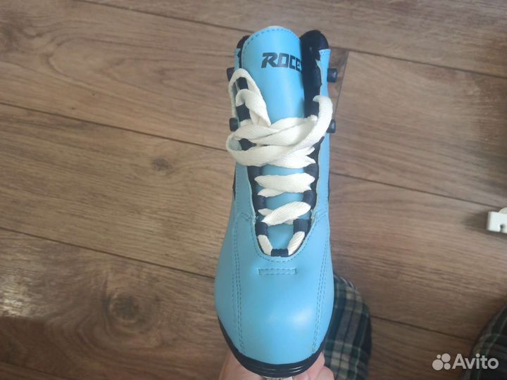 Коньки фигурные женские Roces 40р