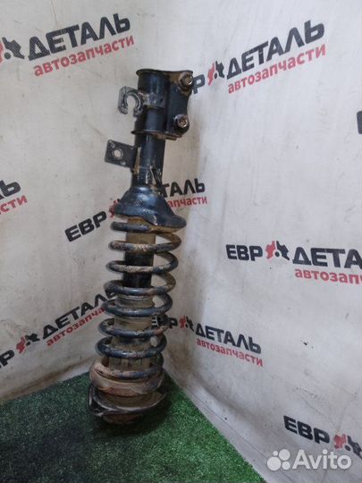 Амортизатор подвески передний правый Kia Rio