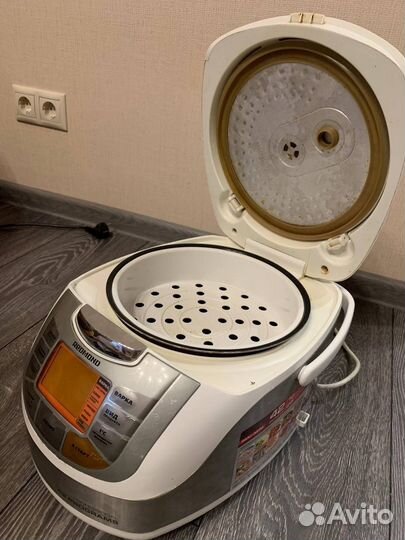 Мультиварка redmond rmc m70