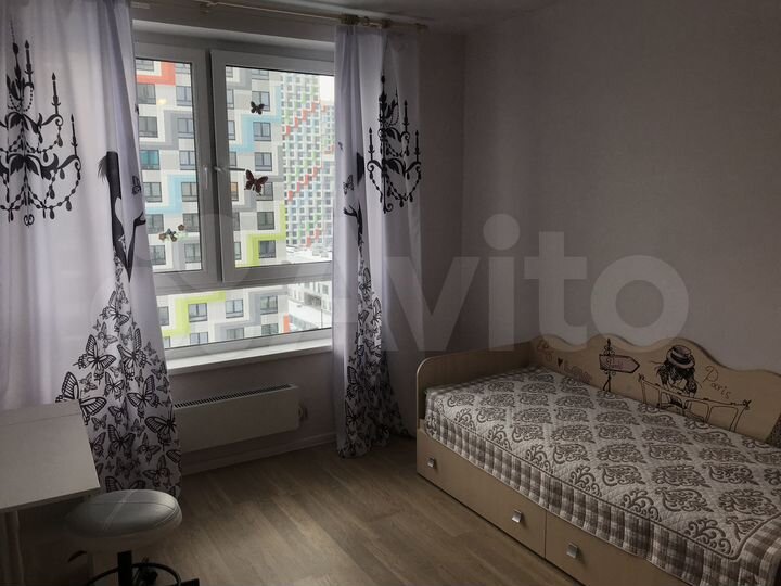 Комната 10 м² в 3-к., 10/23 эт.