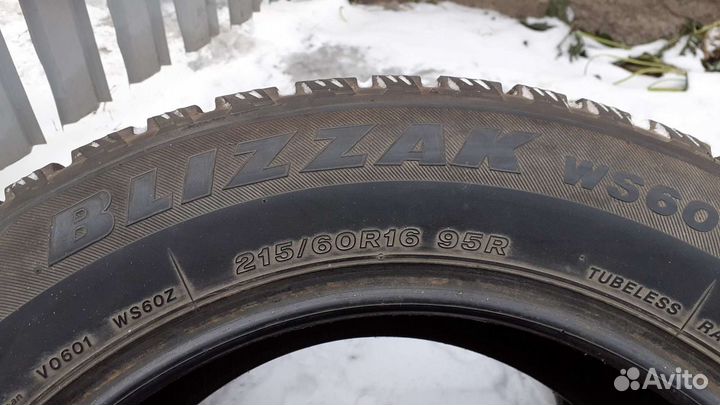 Bridgestone 613V 215/60 R16