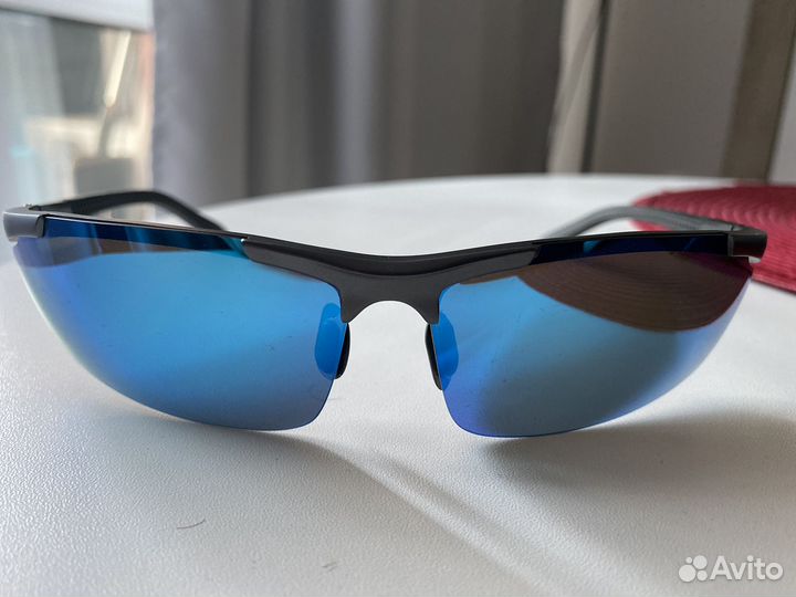 Солнцезащитные очки