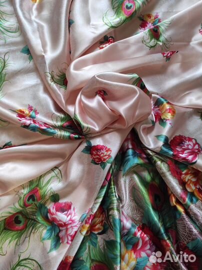 Отрез ткани шерсть букле 250см