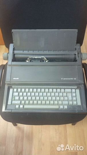 Пишущая машинка Olivetti ET personal 510-II