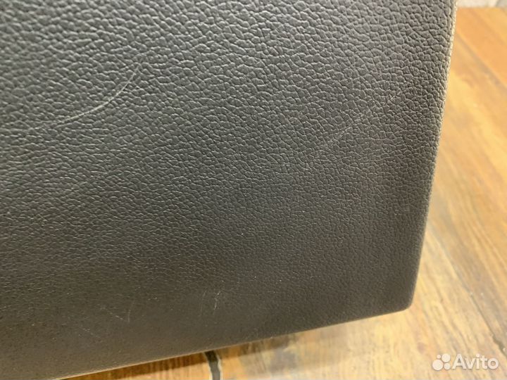 Kia Ceed Крышка (дверца) бардачка