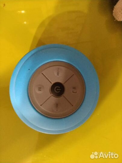 Портативная колонка