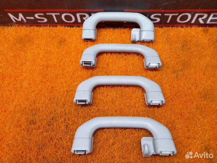 Ручка потолка Mercedes-Benz C-Class W203 271.946