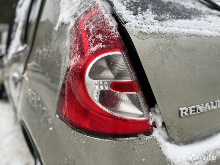 Фонарь левый Рено Сандеро 2012 г