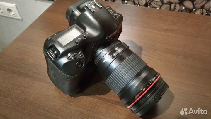 Зеркальный фотоаппарат canon 1Ds (тушка)