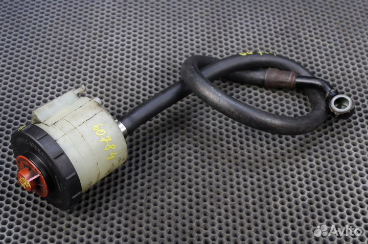 Бачок гур Volkswagen Transporter 701422371A