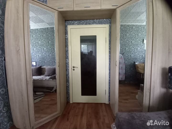 2 угловых шкафа с зеркалом и антресолям