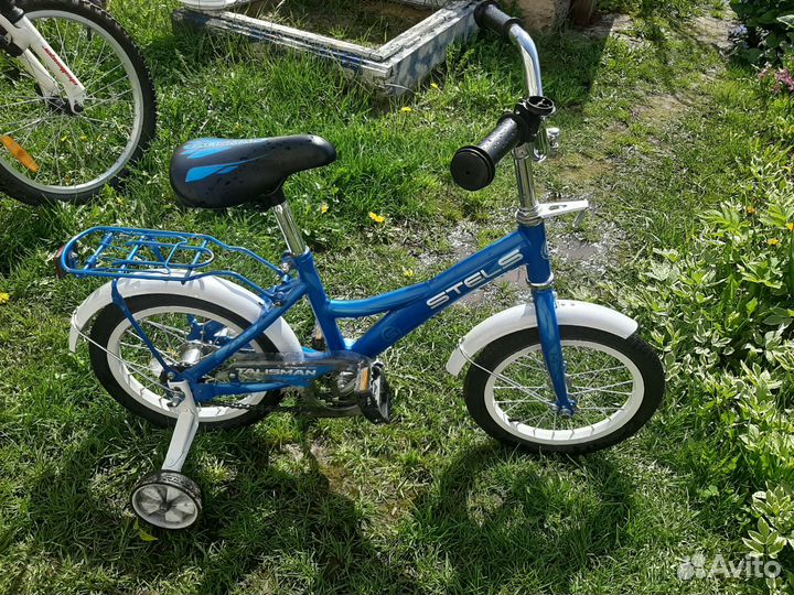 Велосипед детский 4 колесный