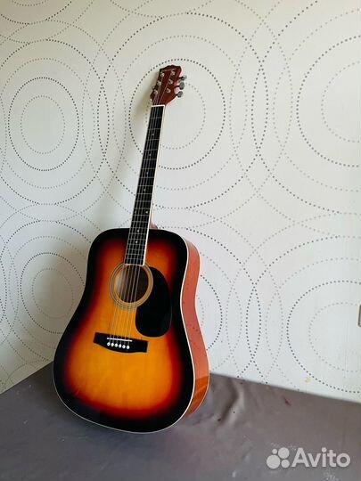 Гитара акустическая для новичка Colombo