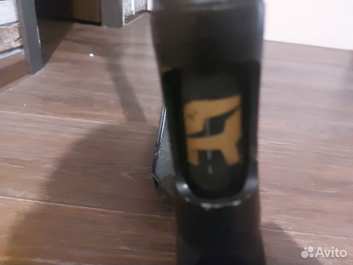 Трюковой самокат reaction