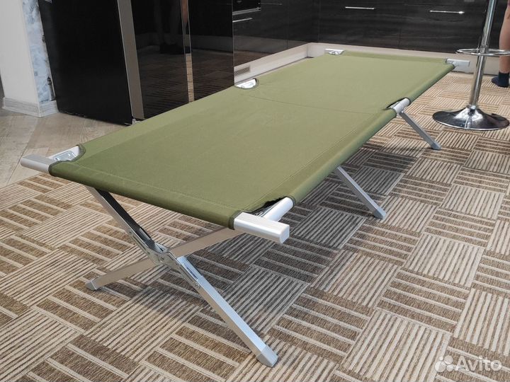 Походная кровать-раскладушка