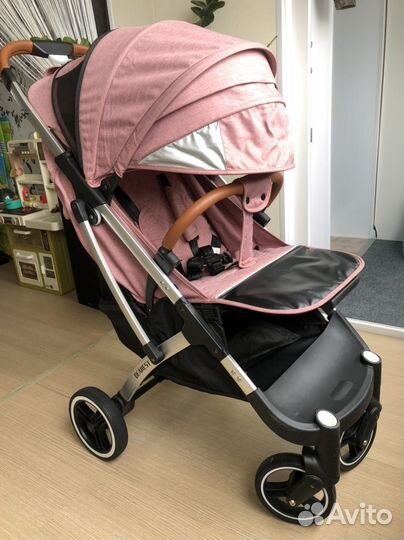 Коляска Yoya Dearest