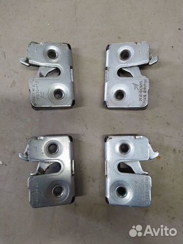 Защелка замка двери