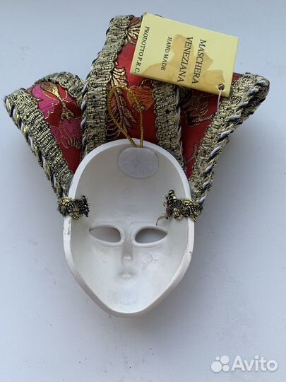 Венецианская маска